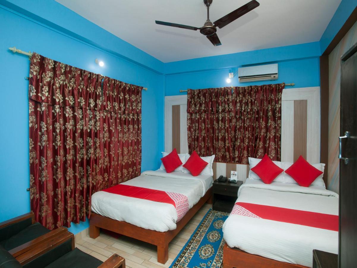Hotel Point Pokhara Extérieur photo